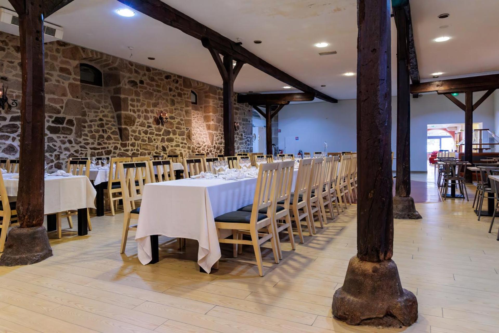 Logis Hotel Restaurant Auberge De La Xaintrie Saint-Privat  Dış mekan fotoğraf